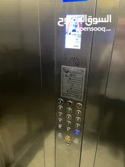  11 مكتب للبيع موقع مميز جدا  برج الساعة