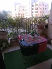  6 شقه مسكونه للبيع