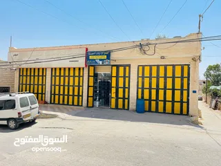  12 منزل مستقل مع مخازن تجارية للبيع والتنازل فوري