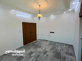  2 شقة فارغة - المدينة الرياضية - 3نوم - قرب الخدمات العامة