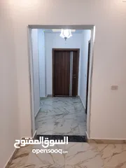 4 شقه بجانب دار الوفاء العجزه المسنين
