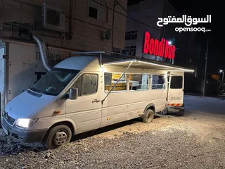  10 مشروع باص متنقل للبيع