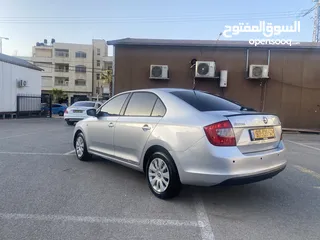  4 سكودا ربيت للبيع
