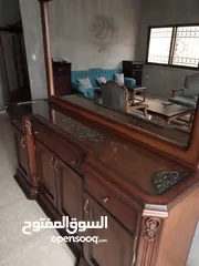  2 دلسوار تفصيل خشب لاتية18 مقشط زان قشرة مع مرآة بحالة ممتازة جدا شبه جديد