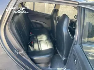  4 هيونداي i10  2014