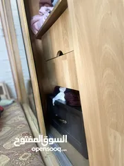  3 خزانة لاتيه ، بحالة الجديد.