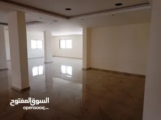  18 طابق كامل للأجار تجاري/ صناعات خفيفه مقابل مخابز جواد على الأتوستراد مباشره