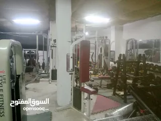  7 اجهزه نادي كامل امريكي