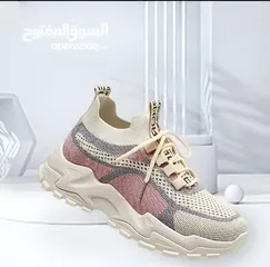  6 احذية رياضية