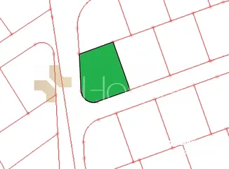  1 ارض سكنية للبيع في ماحص على شارعين بمساحة  480م