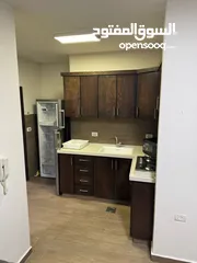  5 ستوديو بحالة ممتازه مع المالك مباشرة