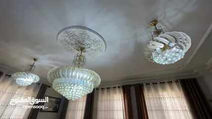  2 ثريات للبيع