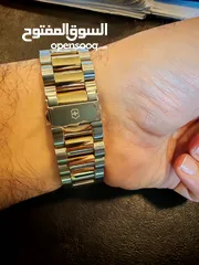  5 ساعه victorinox بحاله الوكاله xl
