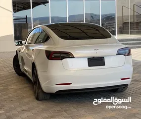  26 Tesla Model 3 2019 long range