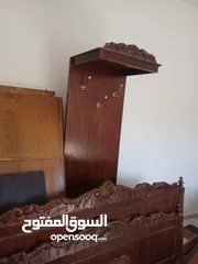  3 مومبيليا خشب  قوي لون بني كاملة  مستعملة  تصليح بسيط