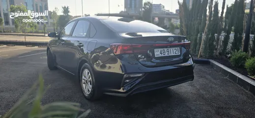  4 KIA K3 2019 مميزة لون اسود ميتلك مميزه فحص كامل