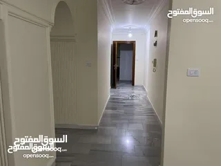  5 شقة فارغة للايجار