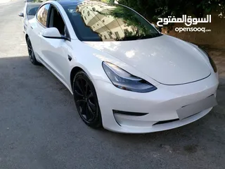  6 تيسلا موديل3 2021 بسعر مغري