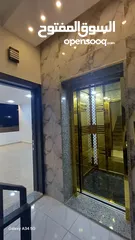  24 شقة فاخرة للبيع السادسة ط3هندسي 85 م تراس + مصعد اطلالة بحرية دائما