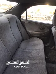  14 هونداي افانتي للبيع بسعر مناسب انا بياع خالي قص