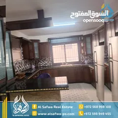  2 شقه مفروشه للايجار  واسعه للايجار البيره قرب الصحه  مناسبة جدا لعائله