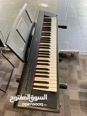 4 piano yamaha بيانو ياماها
