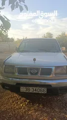  1 نيسان 1999بلدي للبيع  مرخصه سياره بحالة الوكاله تنازل فوري