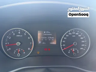  3 Kia Sportage 2021 ( 17000 km only )