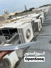  6 MacBook Pro 2017 model like brand new zero scratch’s