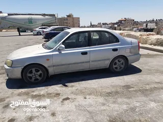  3 هونداي فيرنا للبيع بسعر 20 الف قابل للتفاوض تامين وترخيص لاخر السنة شهر 11