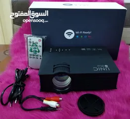  4 بروجكتر داتا شو