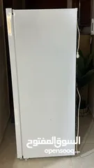  4 فريزر بيكو 6 ادراج نظيف جداً بحاجه لماتور