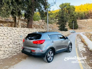  7 كيا سبورتاج فل الفل مع فتحة بسعر حرق 2015 رخصة