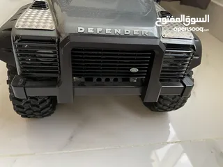  2 Land Rover defender full metal new ( adult toy )