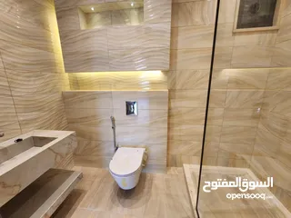  14 شقة للبيع في عبدون ( عدد 2 ) REF : 14331