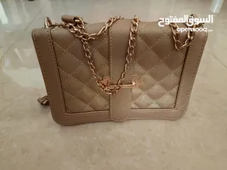  1 حقائب كتف نسائية جميلة وجديدة