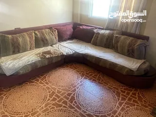  1 طقم جلوس 5 مقاعد - كورنر متصل - مستعمل