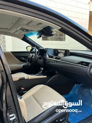  12 سيارة للبيع لكزس ES350  2019