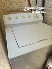  1 غسالة للبيع 12 كيلو مستعملة بوضع ممتاز
