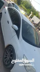  8 فورد فوكس 2012 للبيع ماتور 1600 بنزين اوتوماتيك مكسور عليها شهرين ترخيص السياره تأمينها ساري لمده سن