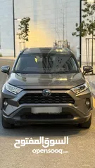  7 تويوتا RAV4 موديل 2020 فل الفل XLE فحص كامل قاطع مسافه 40 الف مايل للبيع بحالة الوكاله