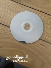  3 دسك جي تي اي مستعمل للبيع بسعر 80 شيكل اللعبه شغاله استعمال خفيف مافي ولا خدش اللعبه جميله جدا