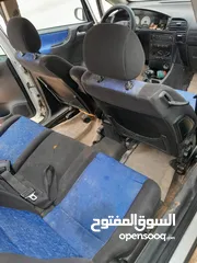  4 اوبل زافيرا