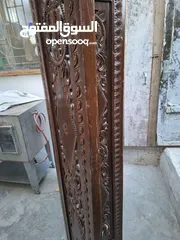 3 بارتشن ( قاطع خشب باكستاني متحرك ) اصلي من خشب الورد ثقيل وزنة لايقل عن 50 كيلو 5 قواطع كل قاطع 0.38