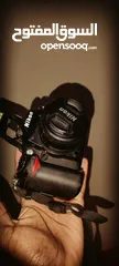  2 Nikon D7000 with 50mm 1.8F lens مع البطارية والشاحن وعدسه شبه جديده