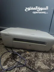  1 طابعة hp معها حبر اسود للبيع