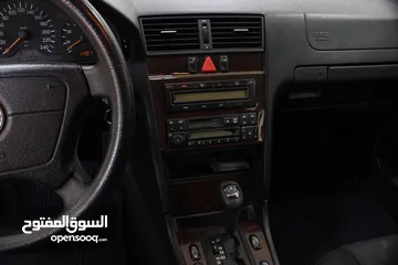  19 Mercedes Benz C200 1997