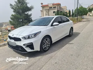  6 Kia cerato
