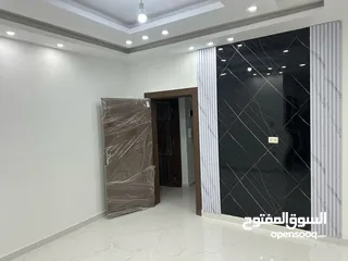  2 شقه فاخره 150متر مع هدية عفش بناء حديث للبيع من المالك كاش او اقساط