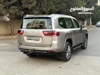  6 تويوتا لاندكروزر 2022 GXR بحاله الوكاله فحص كامل فل كامل ماشي 24 الف فقط صيانه الشركه